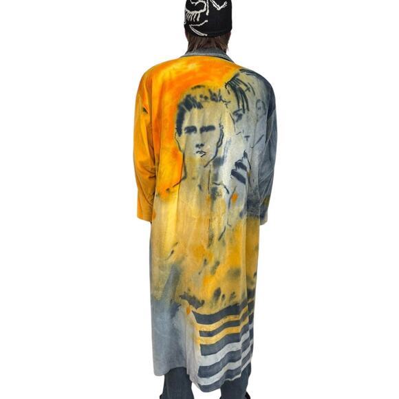 VTG 90's I’m no walking canvas Carole Waller painted long Vintage velvet coat XL - Picture 6 of 17